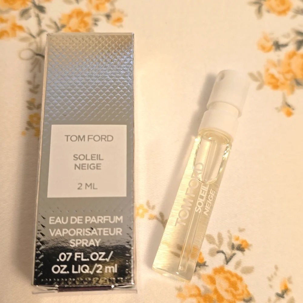 Tom Ford Soleil Neige - NEW